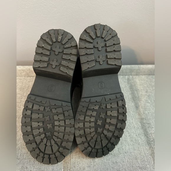 Booties - Picture 5 of 5